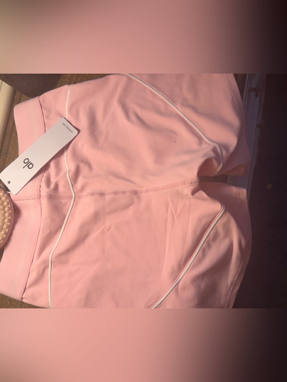 ALO Yoga Light Pink Woman Bike Shorts and Matching Sports Bra Set - Picture 8 of 9